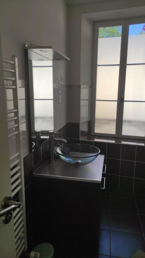 Aubigny Sur Nere Aparthotel Exterior photo